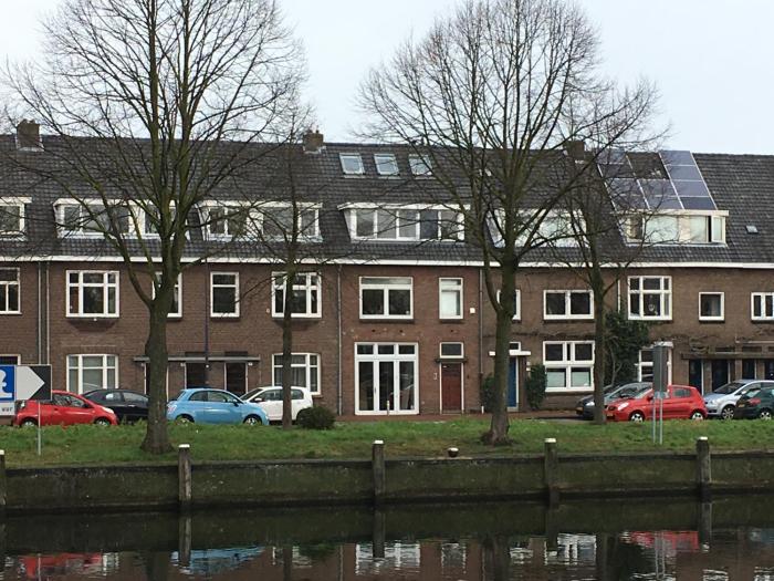 Appartement 55m2 met veranda en dakterras aan De Zuid-Willemsvaart Den Bosch