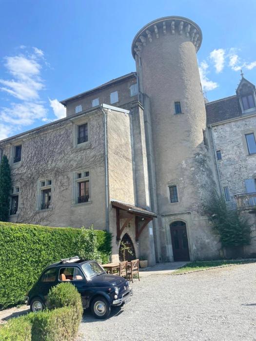Superbe appartement au château dAllaman de 80m2