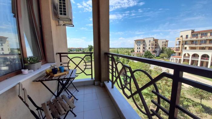 Brand new golf view apartment in Lighthouse Golf Resort