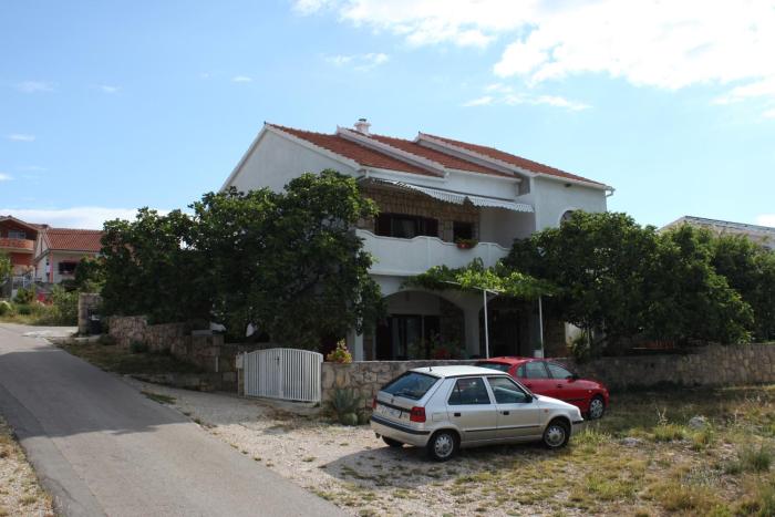 Apartments with a parking space Maslenica, Novigrad - 6548