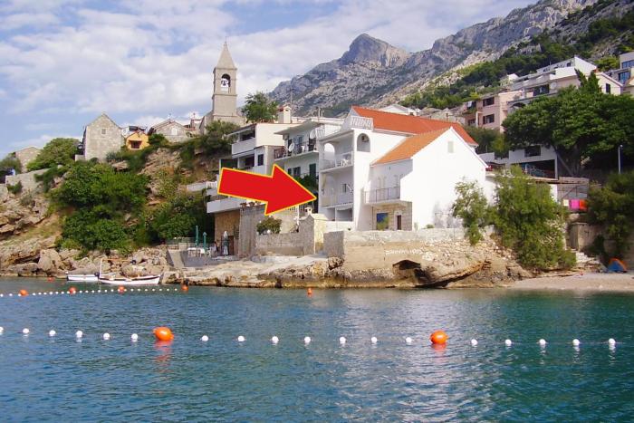 Apartments by the sea Pisak, Omis - 10410