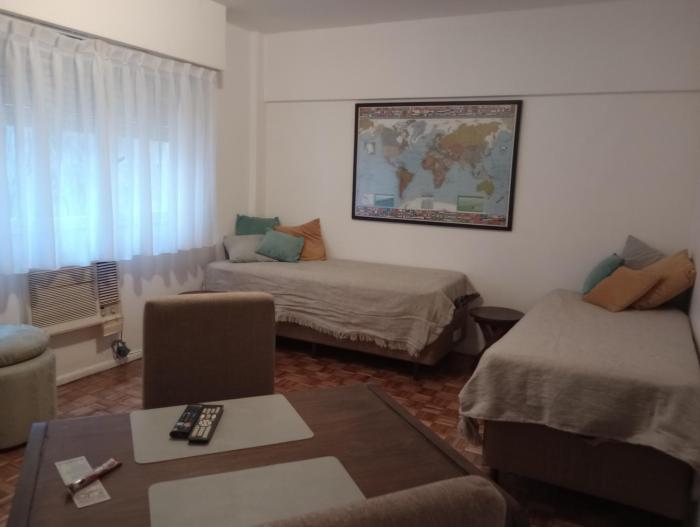 Monoambiente Plaza Lavalle