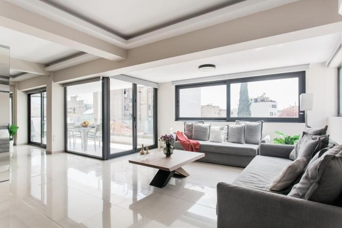 Loft in Psirri by Libertys Canvas