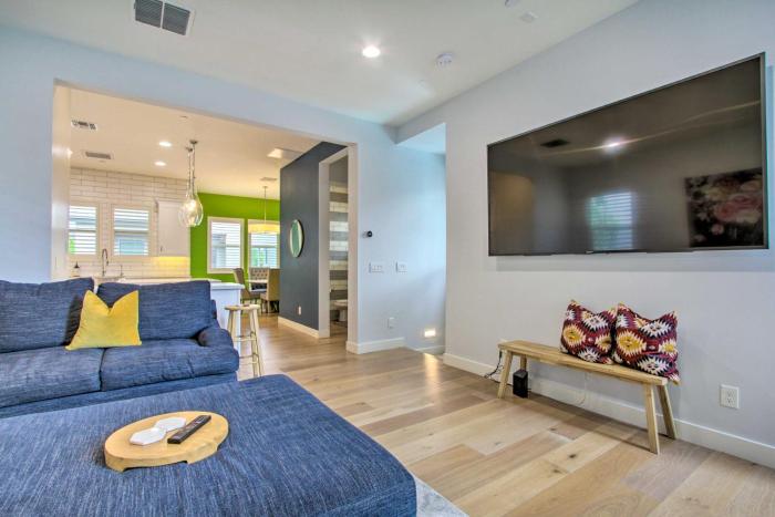 Central Scottsdale Condo - Walk to Old Town!