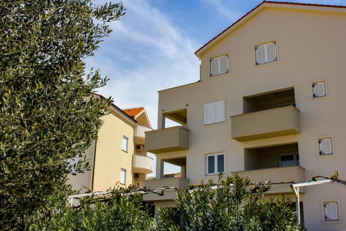 Apartments by the sea Povljana, Pag - 14281