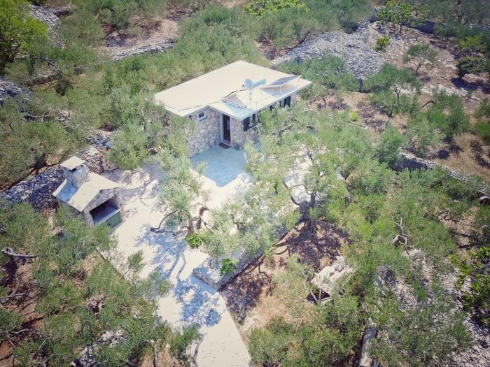 Secluded holiday house Povlja, Brac - 14500