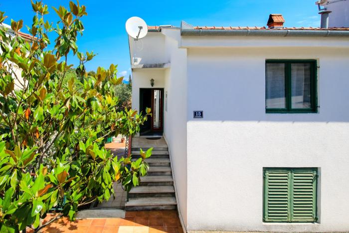 Apartments with parking space Trpanj, Peljesac - 16825