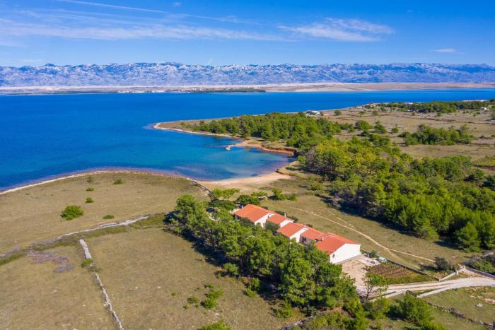 Apartments by the sea Vir - Lozice, Vir - 18576