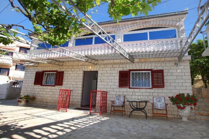 Apartments by the sea Seget Vranjica, Trogir - 980
