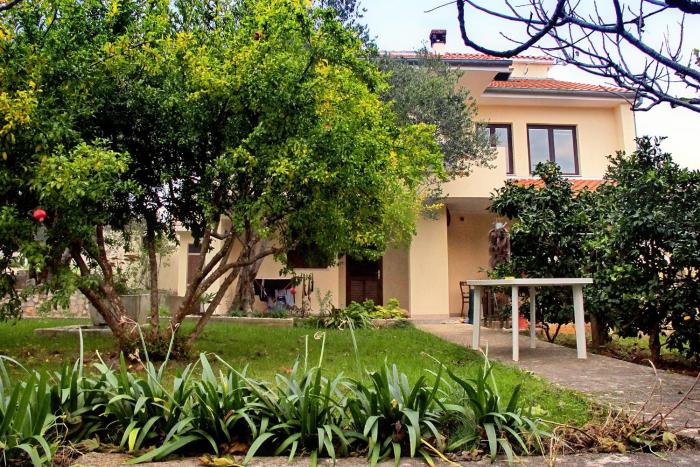 Apartments with parking space Kozino, Zadar - 678