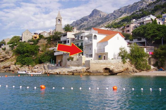Apartments by the sea Pisak, Omis - 1003