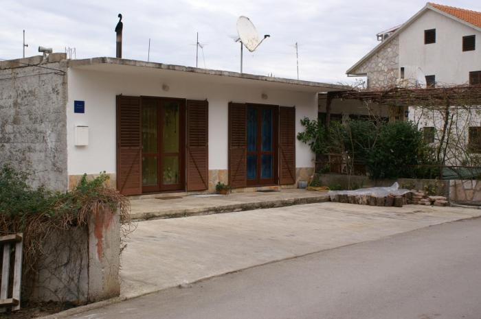 Apartments with a parking space Jelsa, Hvar - 4040