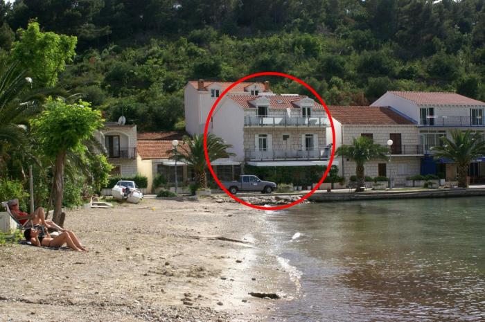 Apartments by the sea Zuljana, Peljesac - 4577