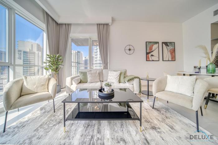 Deal of the Week Stylish 1BR with Partial Burj Views by Deluxe Holiday Homes