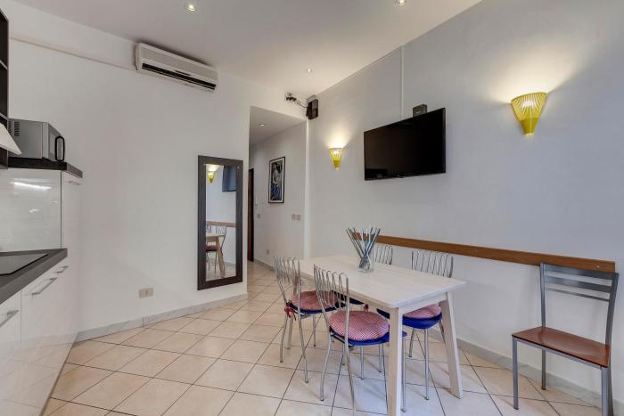 Zalinda Apartment by Mamo Florence