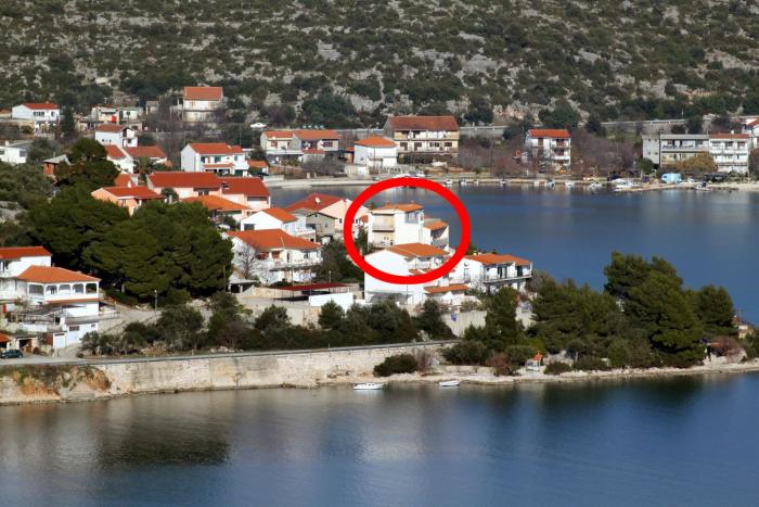 Apartments by the sea Poljica, Trogir - 6020