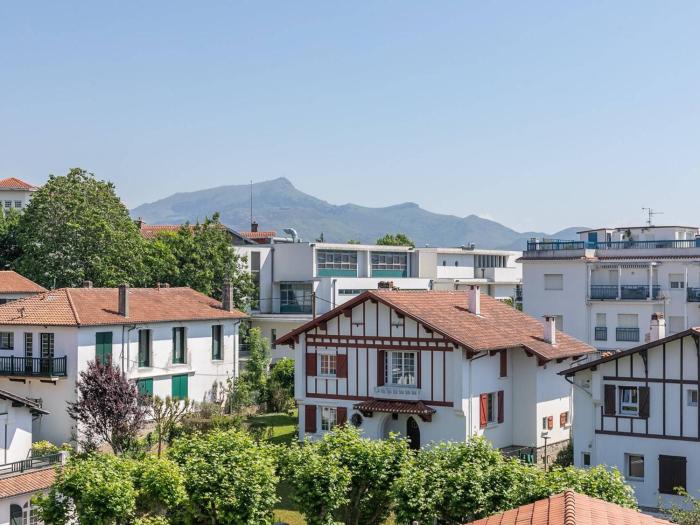 Appartement moderne au centre-ville avec parking à Saint-Jean-de-Luz - FR-1-4-646