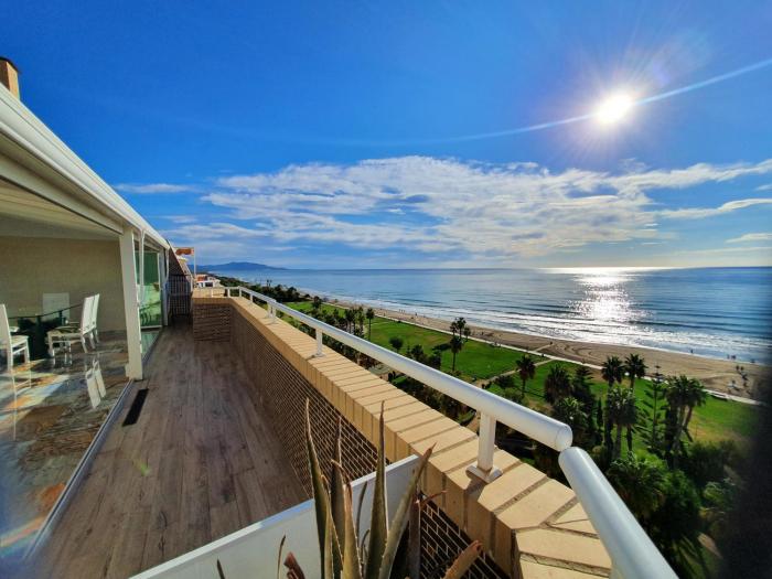 Ático frente al mar. Apartamento TOP