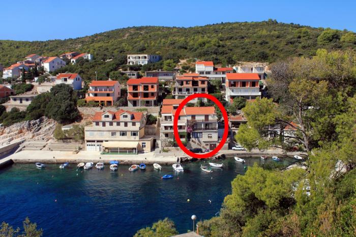 Apartments by the sea Zavalatica, Korcula - 9285