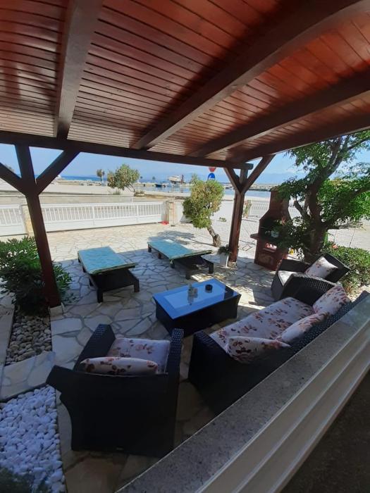 Apartment on the beach