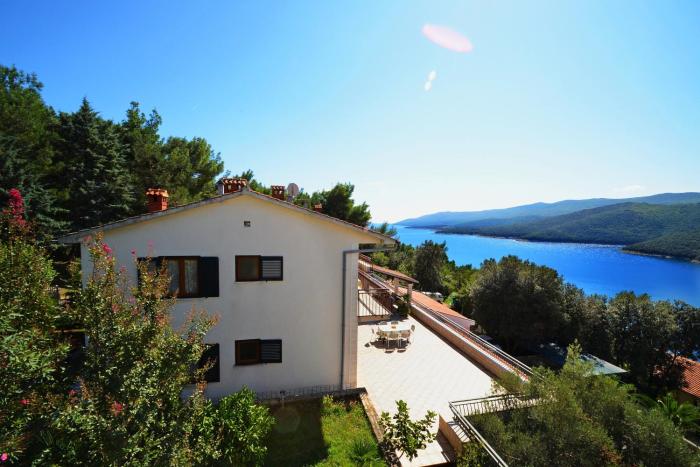 Apartments with parking space Rabac, Labin - 9652