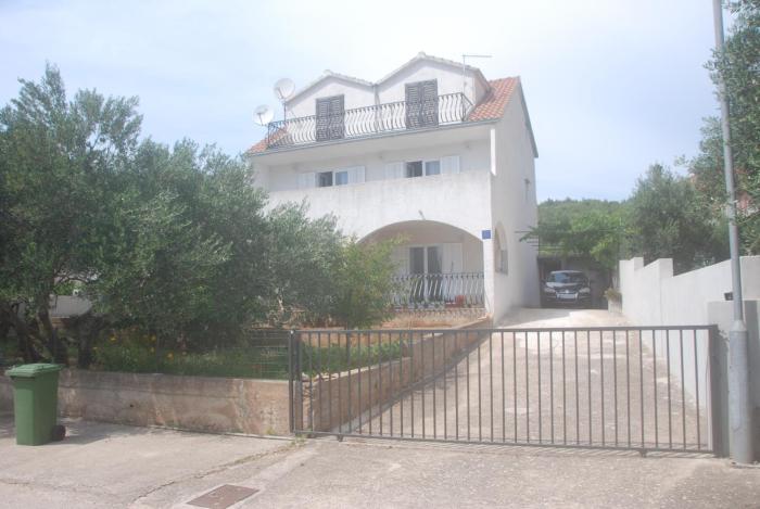 Apartments with a parking space Stari Grad, Hvar - 11731