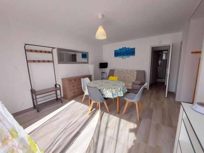 Appartement lumineux 4-6 pers avec terrasse, parking et cuisine équipée à Marseillan - FR-1-326-502