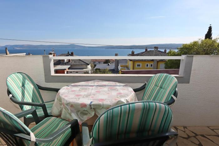 Apartment Crikvenica 12592c