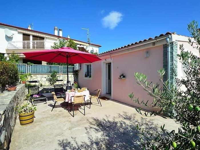 Apartments with parking space Brodarica, Sibenik - 12642