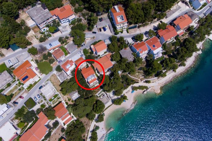 Apartments by the sea Brela, Makarska  13052