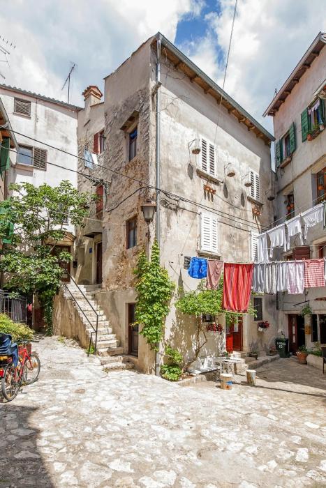 Apartments with WiFi Rovinj - 13454