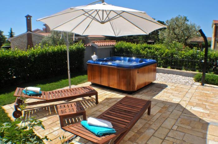 Luxury villa with a parking space Buici, Porec - 13529
