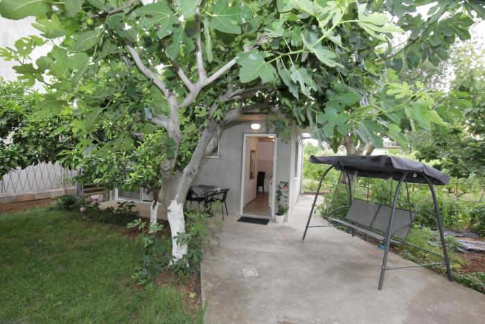 Apartments with a parking space Zadar - 14958