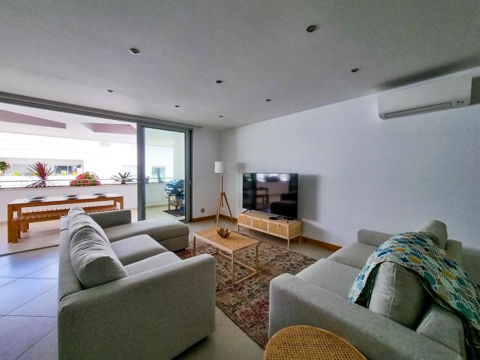 FLH Lagos Central Flat with Terrace