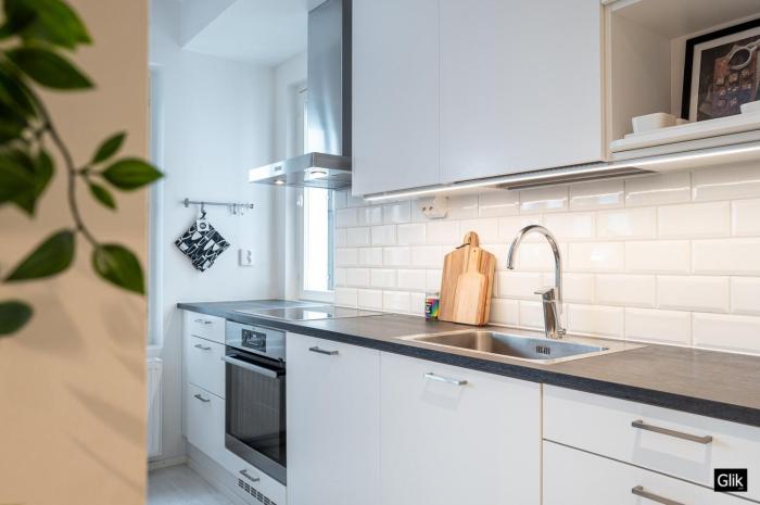 Spacious and cozy, well equipped, 2 bedroom apartment in great location