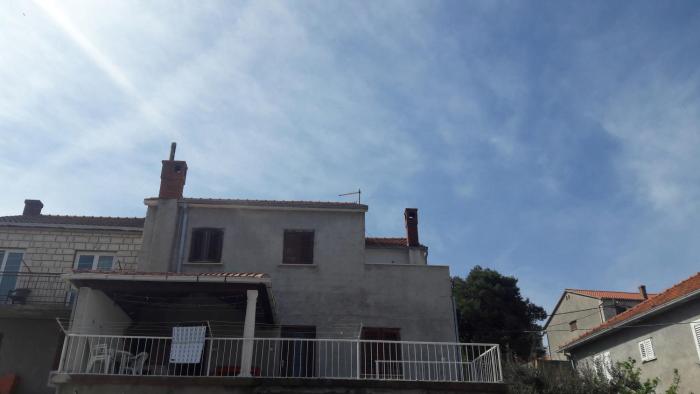 Apartments by the sea Postira, Brac - 15148