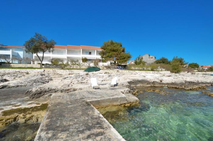 Apartments by the sea Rogoznica - 15249