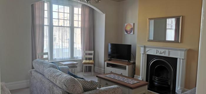 27 Princess Royal - 1st Floor 3 bed apartment