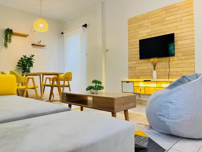 1BR Family Home near Bangtoa Beach