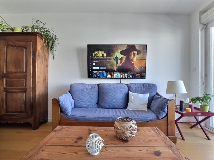 Vaste appartement avec terrasse, parking, proche Parc Expo Avignon