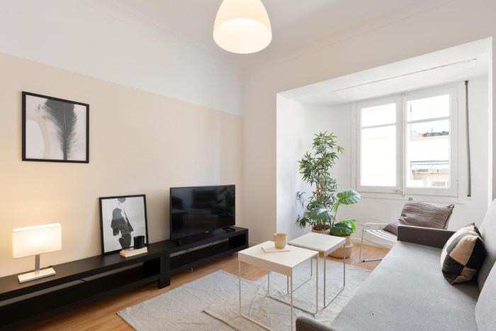 Santiago Apartments by Olala Homes