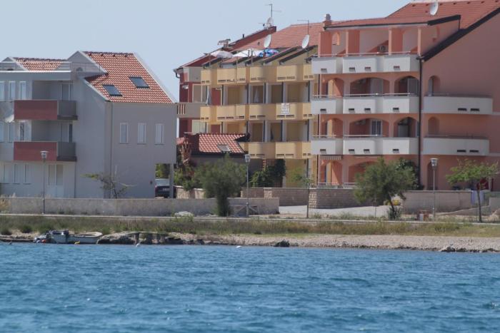 Apartments by the sea Povljana, Pag - 3316