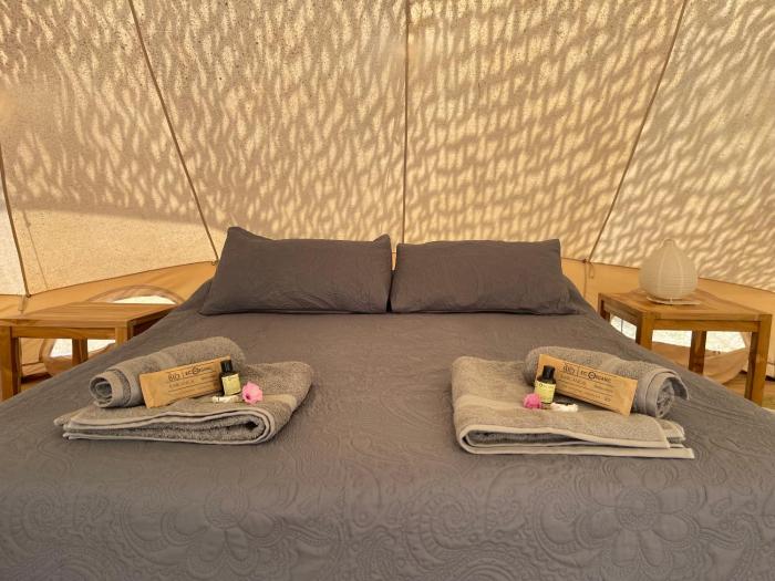 Paraiso Bell Tent - Glamping with Pool in Nature