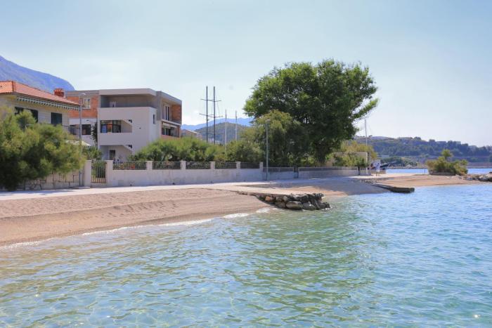 Apartments by the sea Orij, Omis - 2809