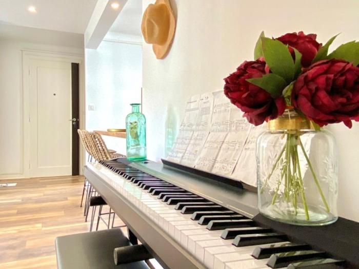 Appart T3 neuf avec balcon et parking au cœur dAnnecy - FR-1-432-83