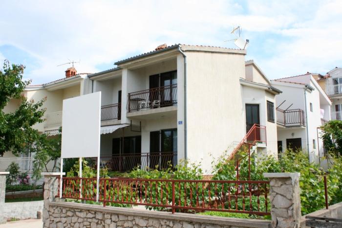 Apartments with parking space Brodarica, Sibenik - 6313