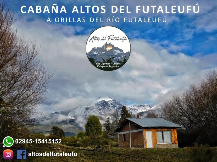 Cabaña de CAMPO Altos del Futaleufu sobre COSTA DE RÍO