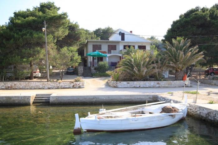 Apartments by the sea Veli Rat, Dugi otok - 8129