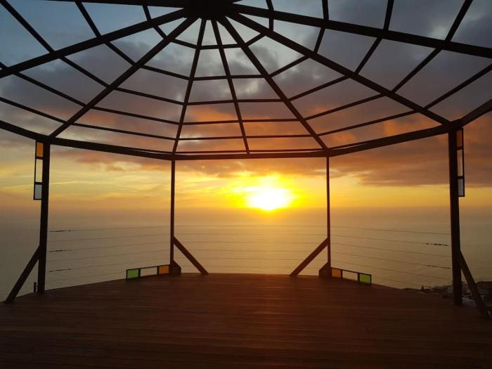 El Quinto Pino 3 habitaciones privadas con cocina y baño compartidos