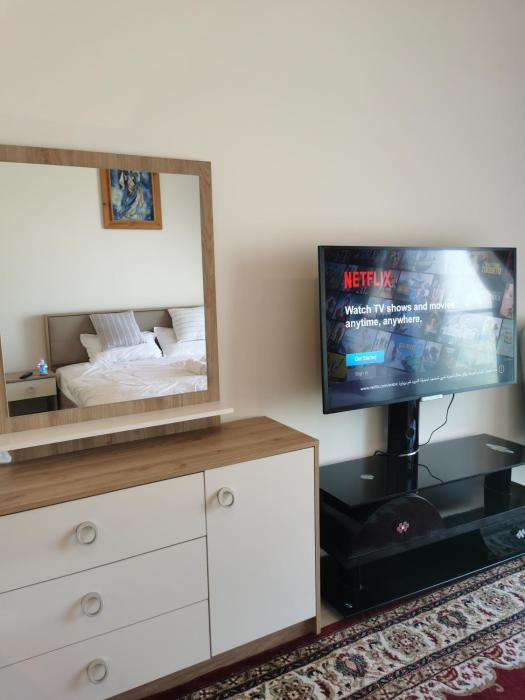 Heaven Escape surrounded by stunning golf view High floor -Netflix-GYM-pool -perfect vacations